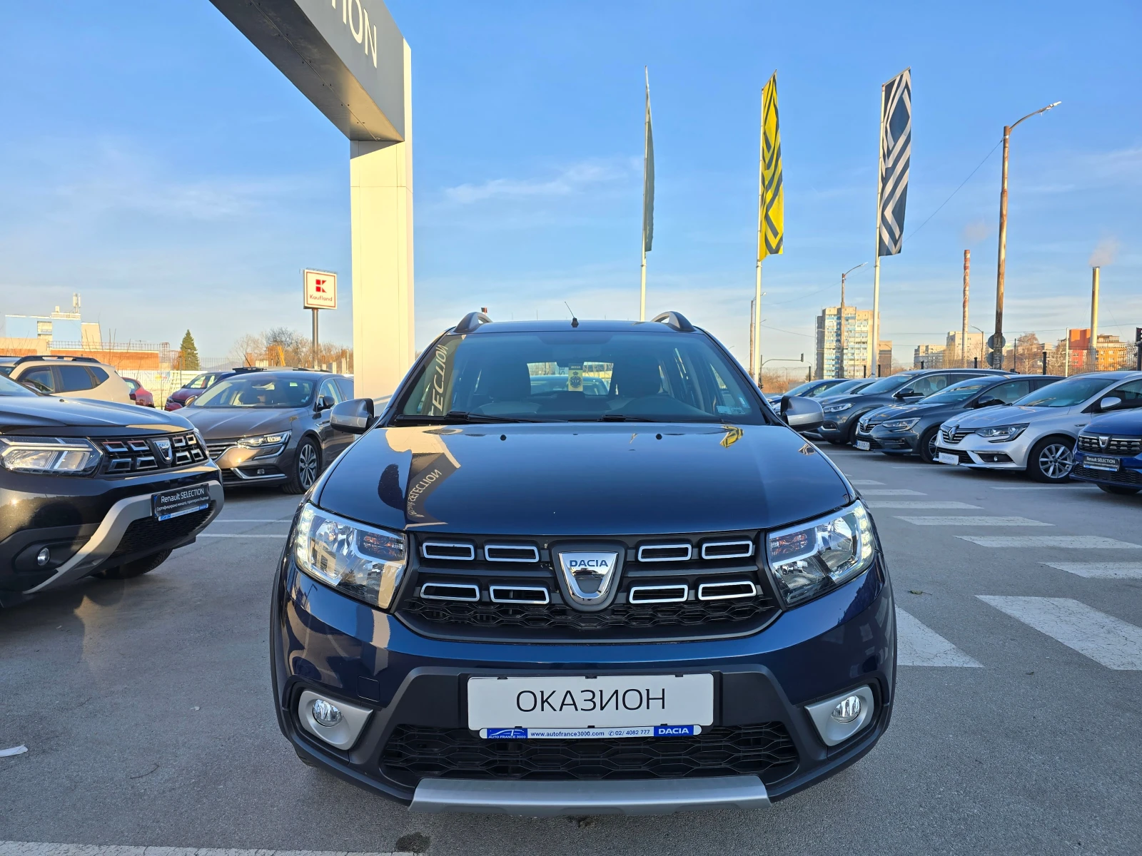 Dacia Logan MCV 0.9 TCE - изображение 2