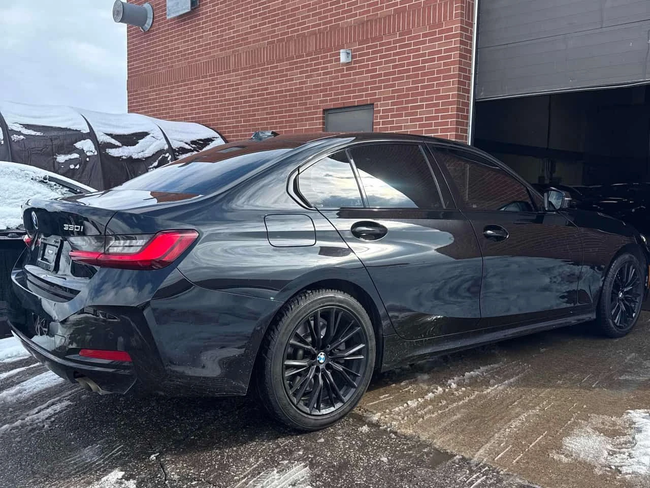 BMW 330 i xDrive/CARFAX/ШИБИДАХ/ПОДГРЕВИ - изображение 4