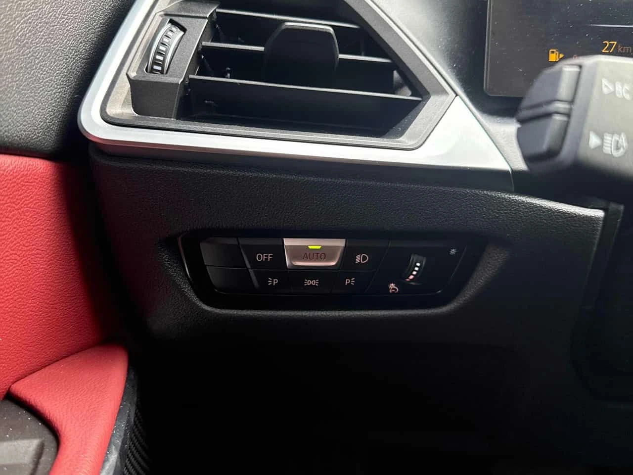 BMW 330 i xDrive/CARFAX/�������/�������� | Mobile.bg � ����������� 12