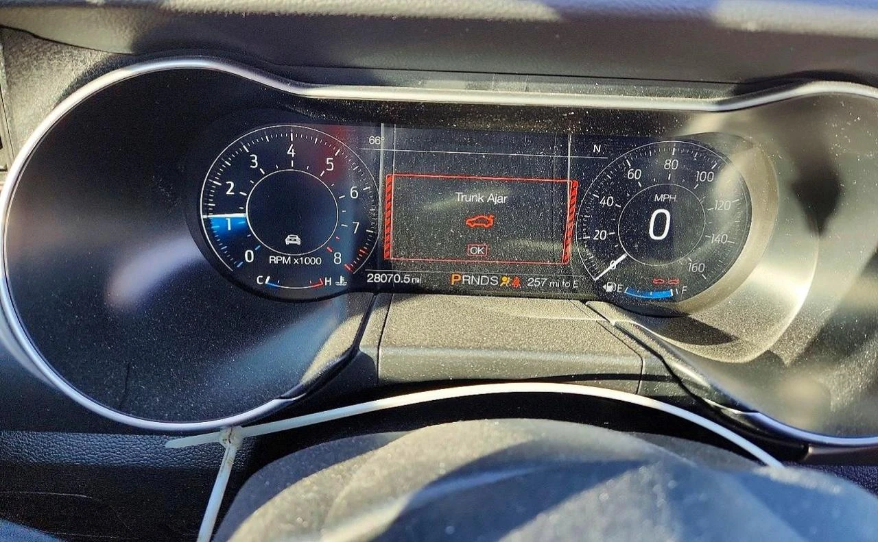 Ford Mustang 5.0l Gt, снимка 9 - Автомобили и джипове - 53907674