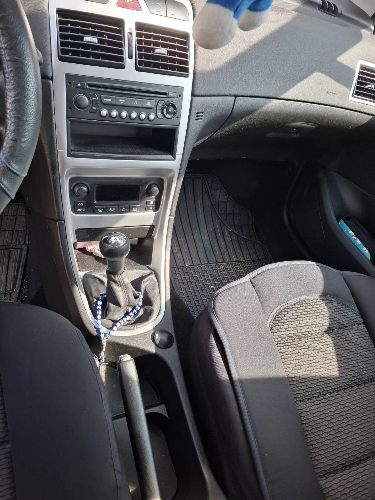 Peugeot 307 1.4, снимка 5 - Автомобили и джипове - 54634139