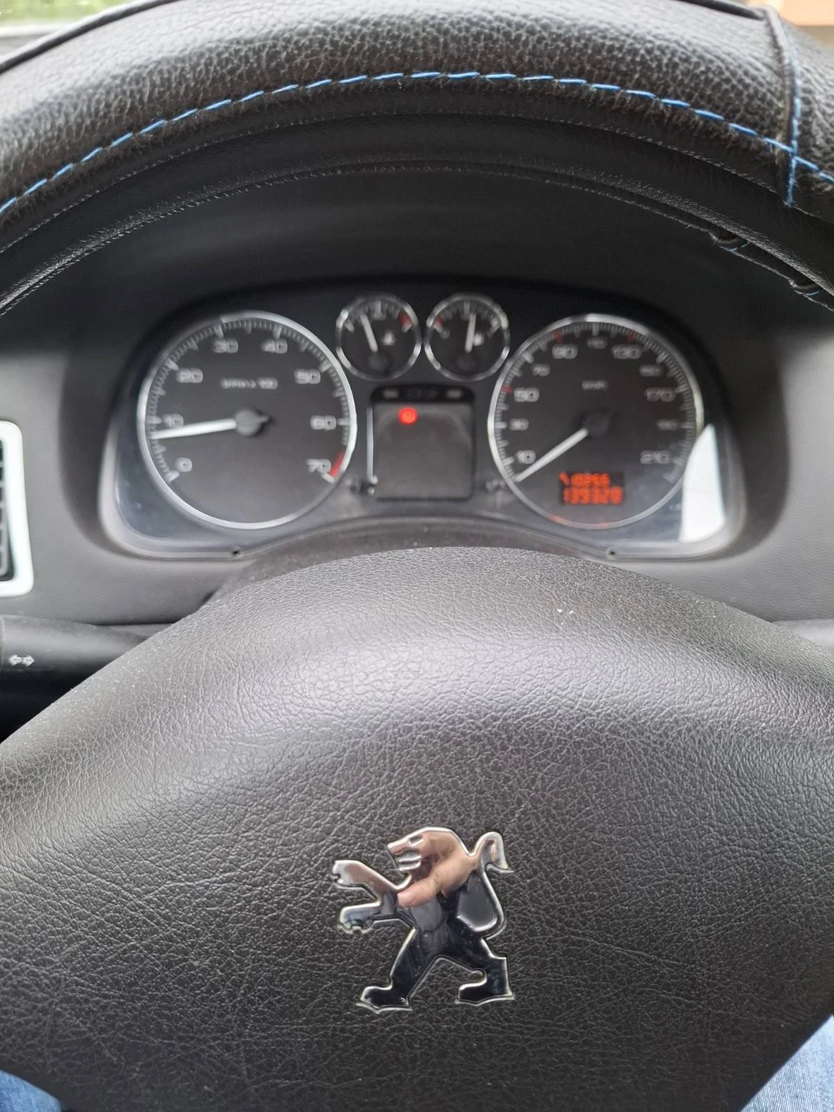 Peugeot 307 1.4, снимка 3 - Автомобили и джипове - 54634139