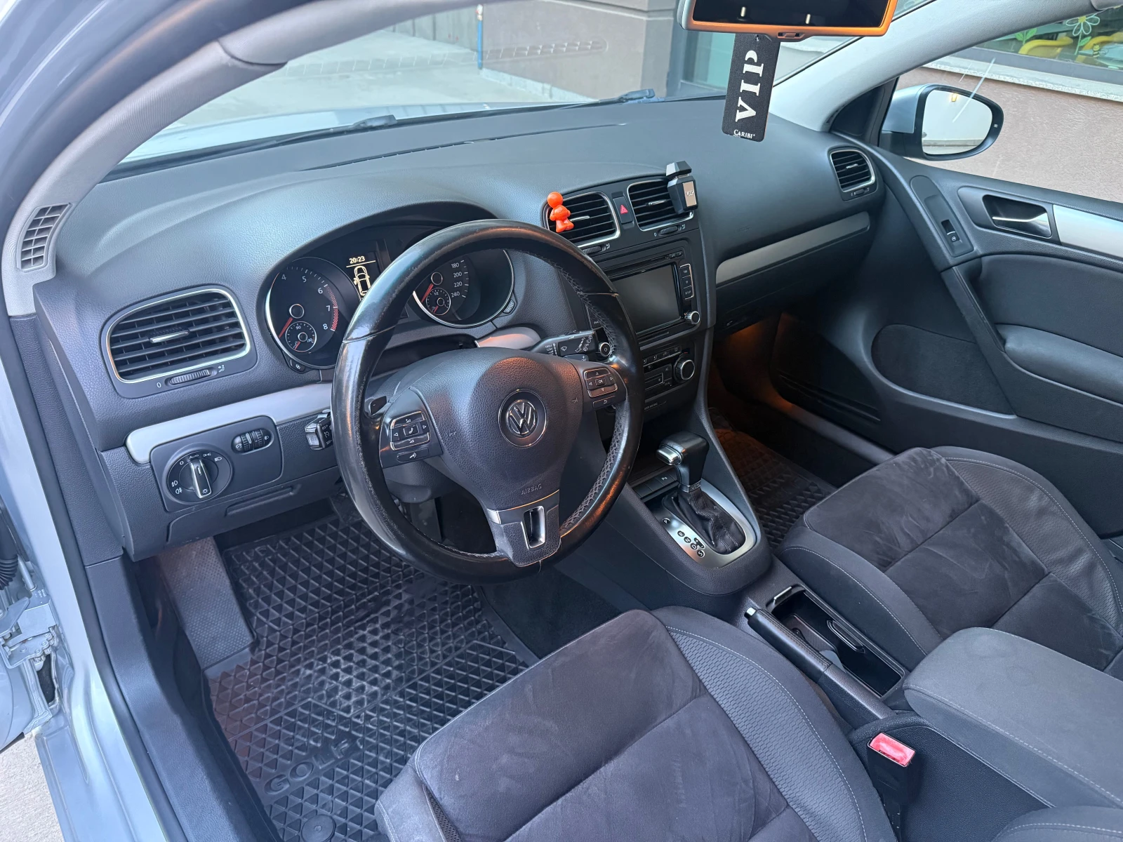 VW Golf 1.4TSI HIGH-LINE, снимка 9 - Автомобили и джипове - 54722928