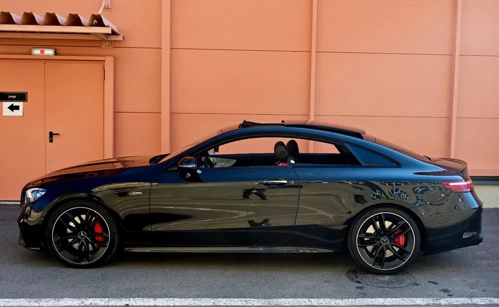 Mercedes-Benz E 53 AMG 4Matic+ , снимка 4 - Автомобили и джипове - 54728262