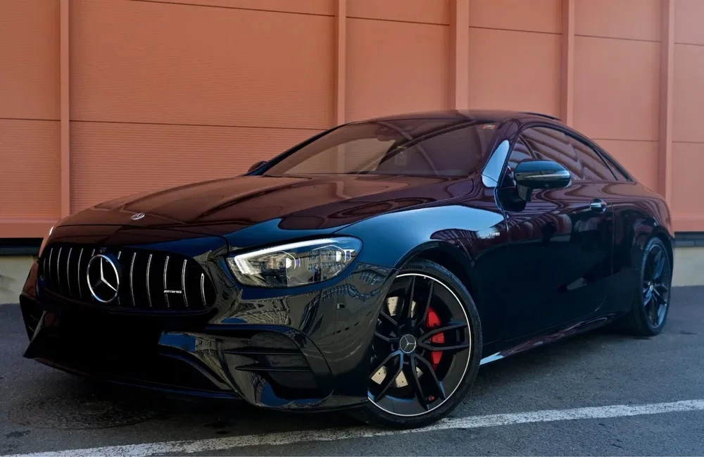Mercedes-Benz E 53 AMG 4Matic+ , снимка 3 - Автомобили и джипове - 54728262