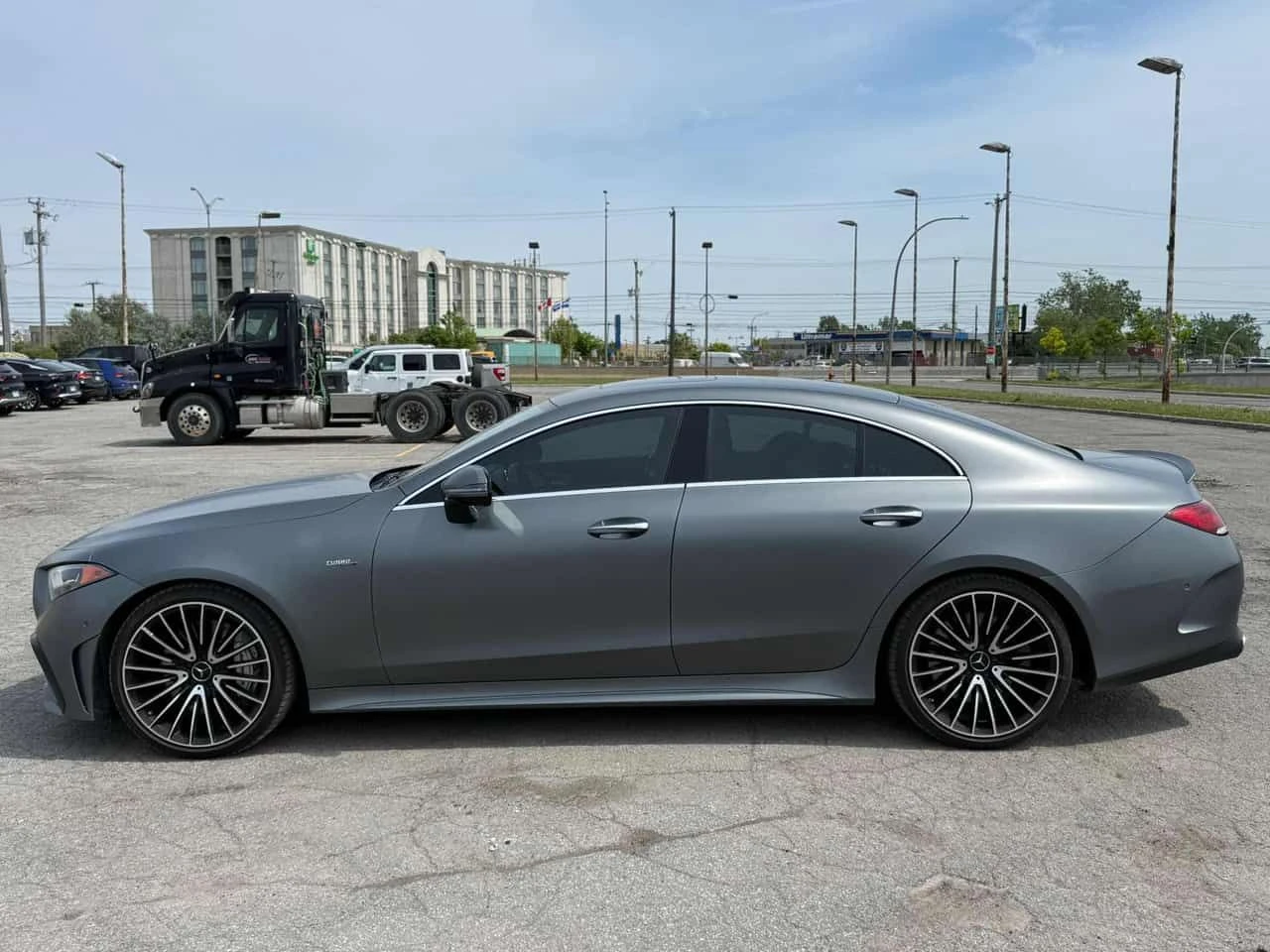 Mercedes-Benz CLS * AMG 53 * DISTRONIC| 360| SUNROOF| ОБДУХВАНЕ, снимка 3 - Автомобили и джипове - 54812748