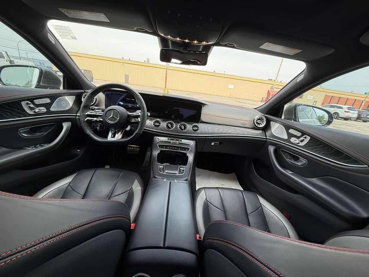 Mercedes-Benz CLS * AMG 53 * DISTRONIC| 360| SUNROOF| ОБДУХВАНЕ, снимка 11 - Автомобили и джипове - 54812748