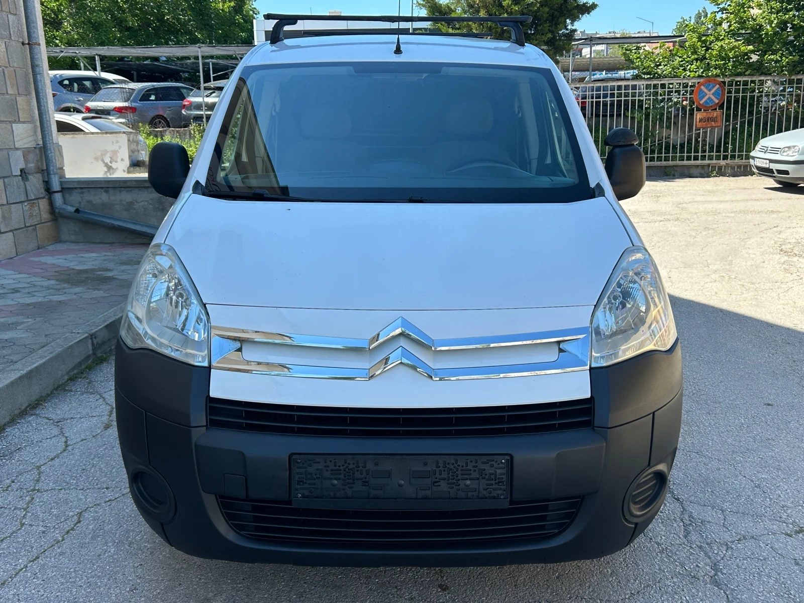 Citroen Berlingo 1.6HDI КЛИМАТИК, снимка 2 - Автомобили и джипове - 54870364