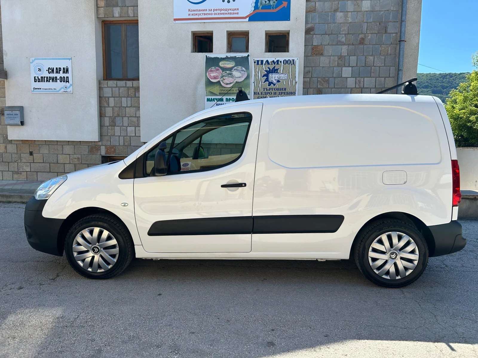 Citroen Berlingo 1.6HDI КЛИМАТИК, снимка 7 - Автомобили и джипове - 54870364