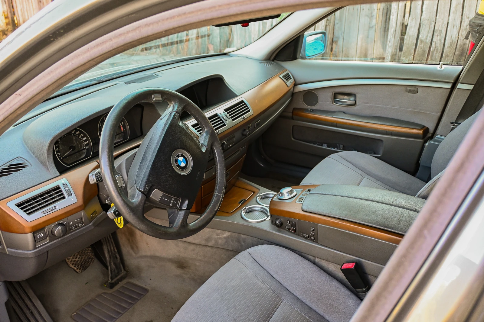 BMW 735, снимка 14 - Автомобили и джипове - 55636231