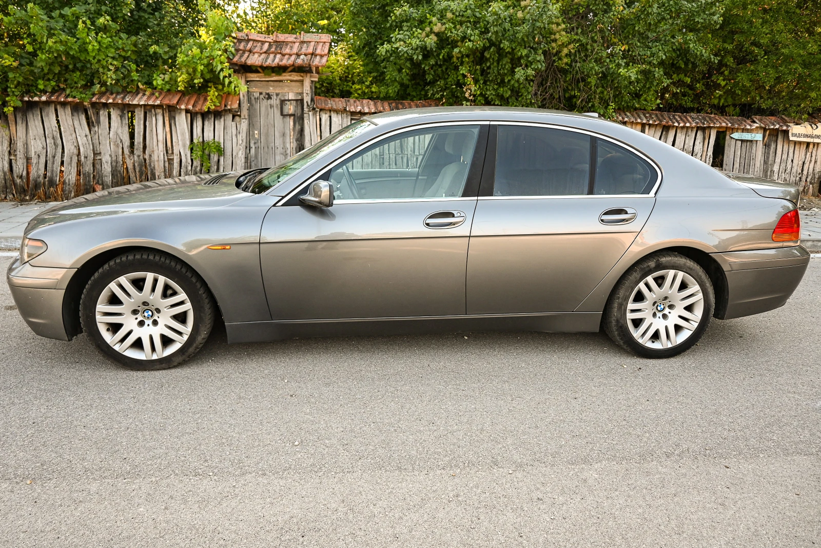 BMW 735, снимка 4 - Автомобили и джипове - 55636231