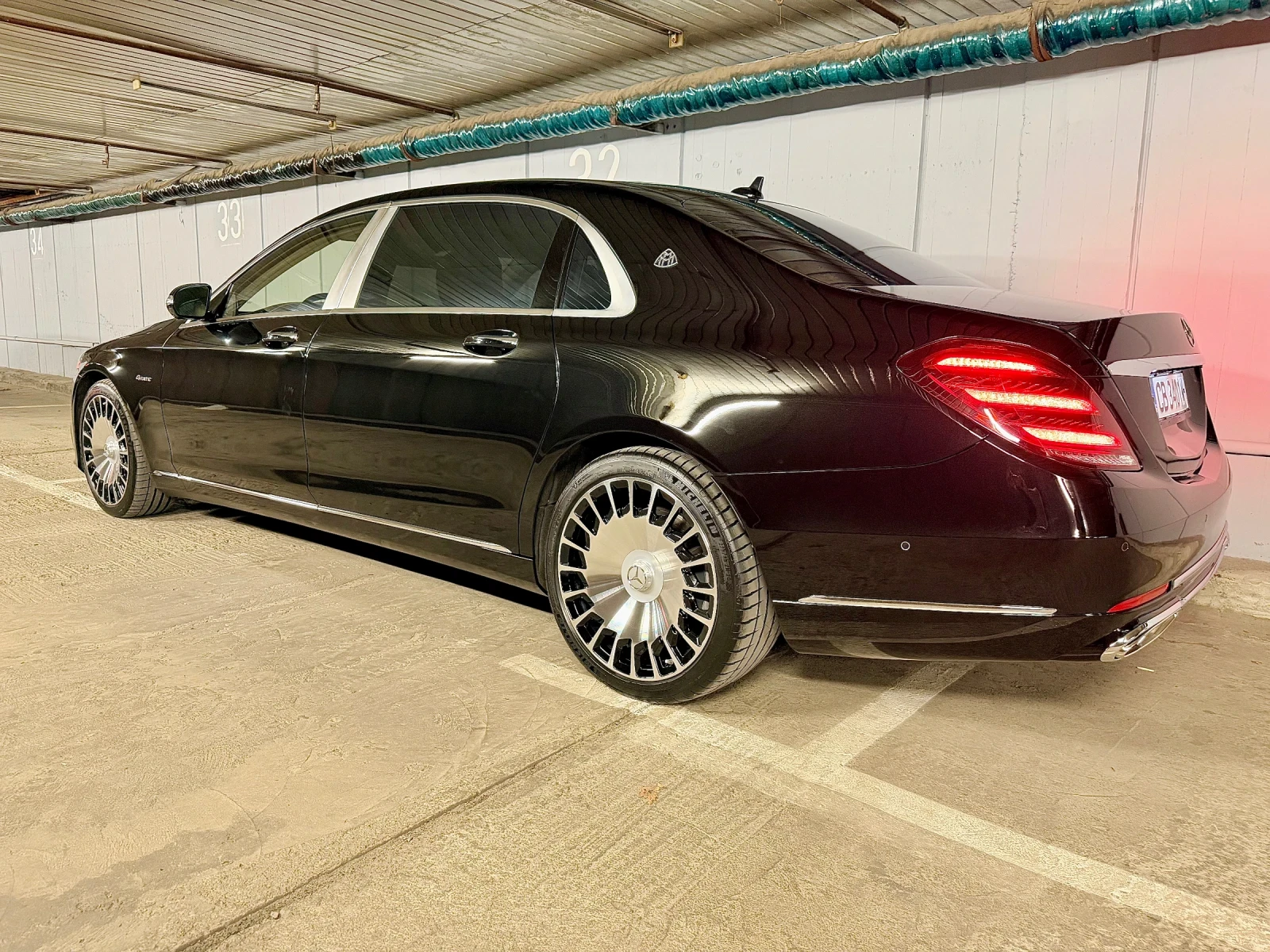 Mercedes-Benz S 560 Maybach Original/Silver Star/2-ри собственик/Каско, снимка 17 - Автомобили и джипове - 55755685