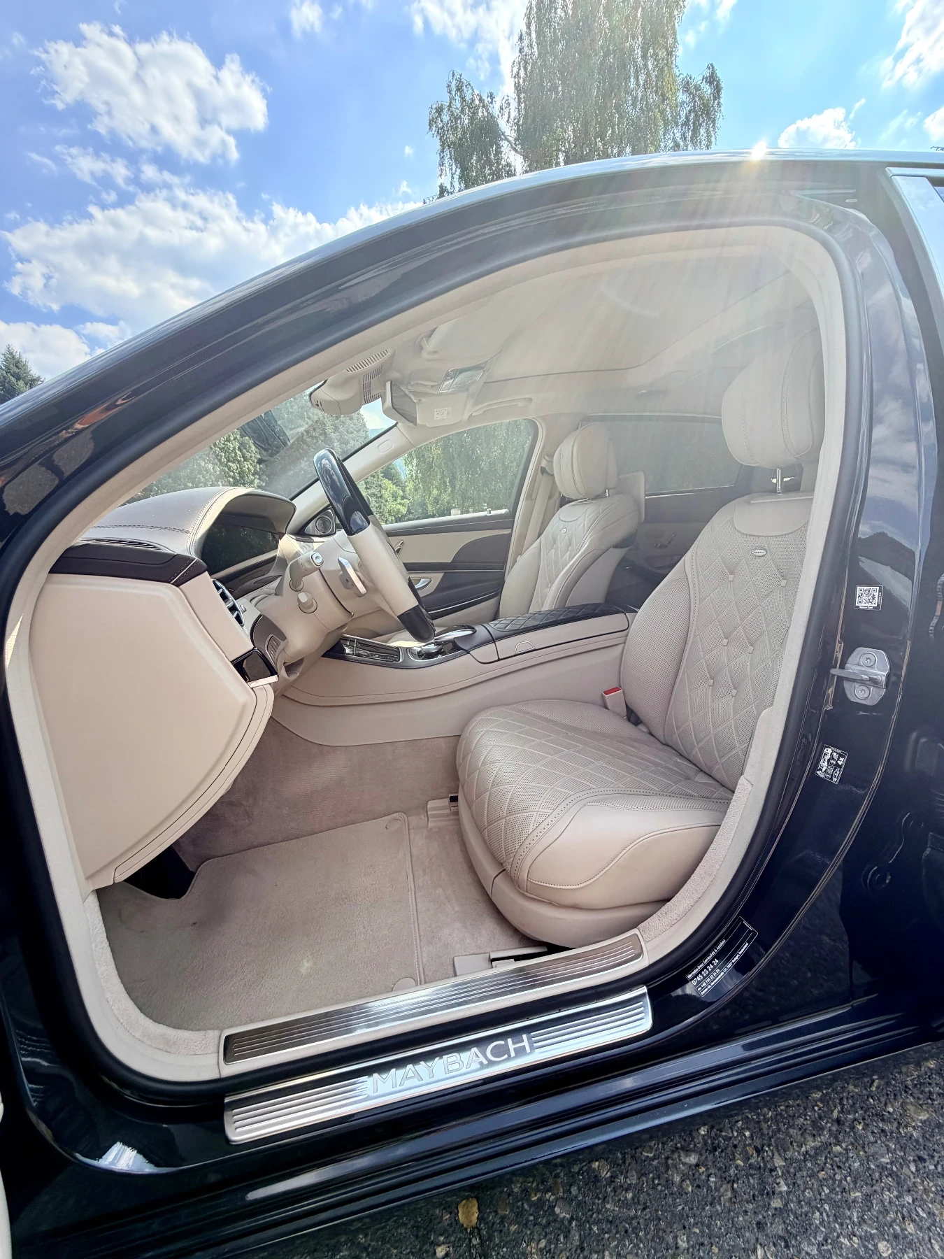 Mercedes-Benz S 560 Maybach Original/Silver Star/2-ри собственик/Каско, снимка 10 - Автомобили и джипове - 55755685