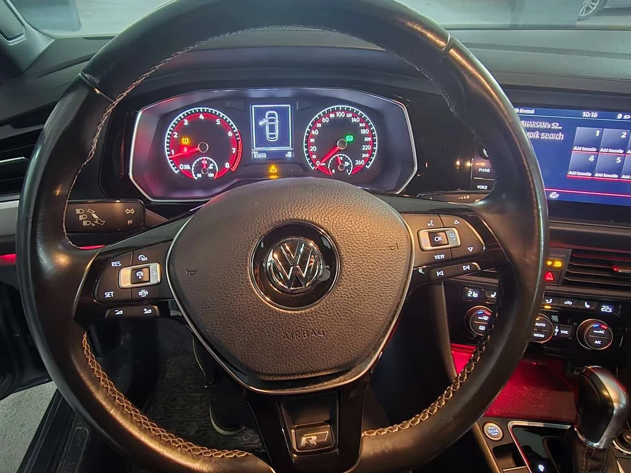 VW Jetta * Highline * CARFAX * ЦЕНА ДО БГ, снимка 13 - Автомобили и джипове - 55781770