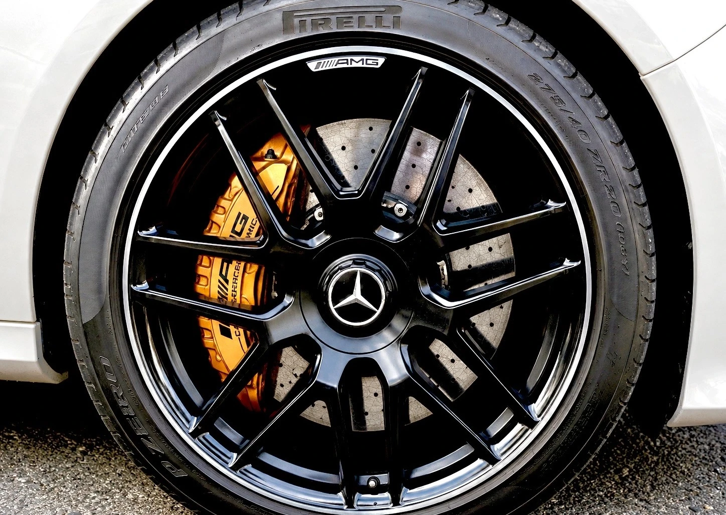 Mercedes-Benz E 63 AMG S 4Matic+ , снимка 8 - Автомобили и джипове - 55821564