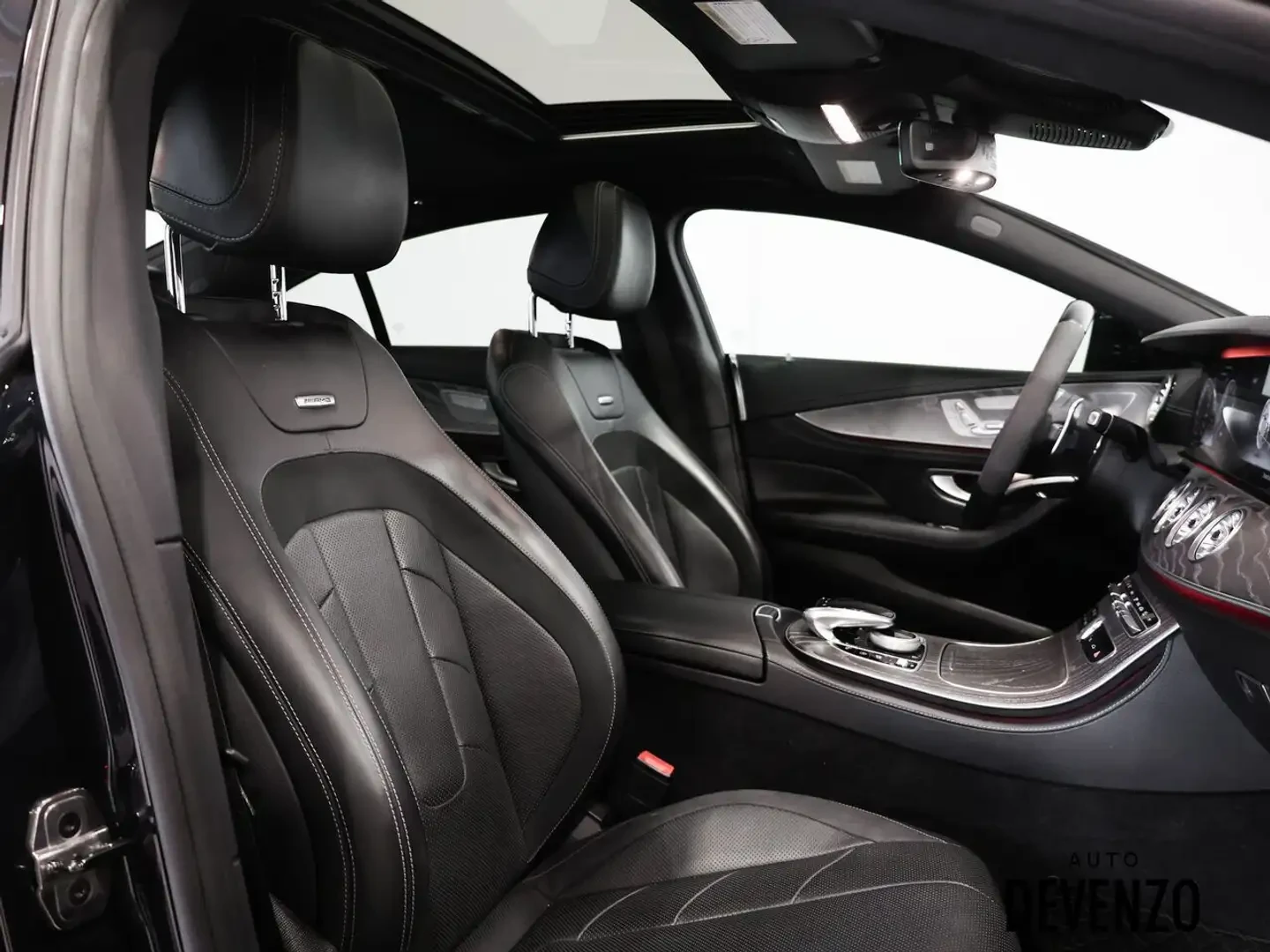Mercedes-Benz CLS 53 AMG Distronic* Обдух* HUD* Burmester* 360* Full* AirM, снимка 8 - Автомобили и джипове - 55833890