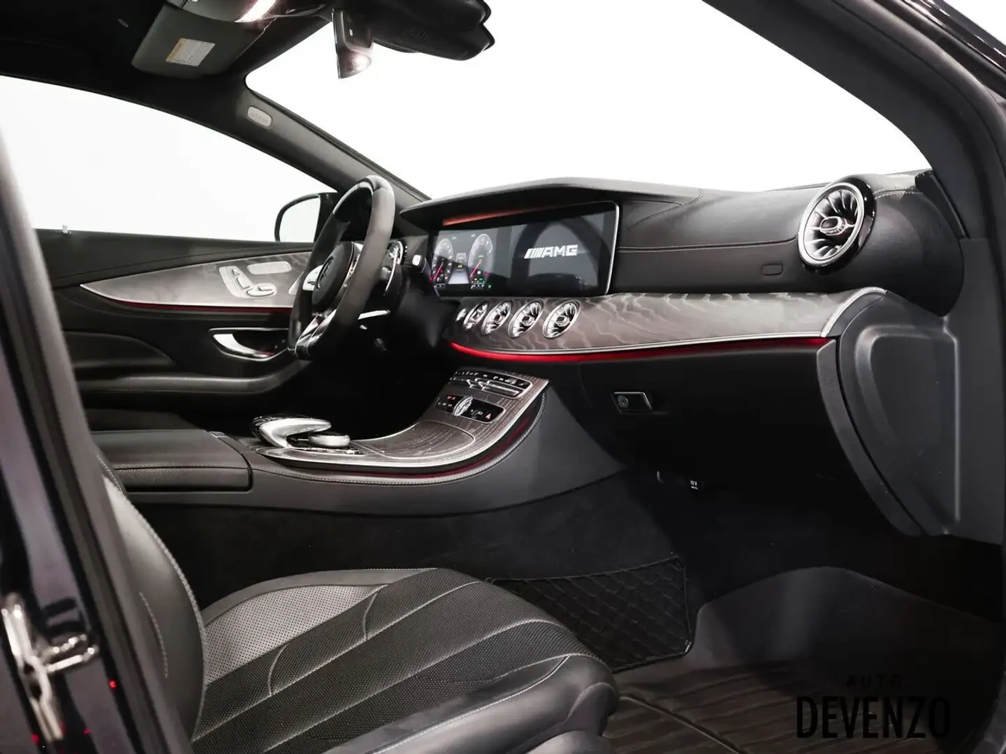 Mercedes-Benz CLS 53 AMG Distronic* Обдух* HUD* Burmester* 360* Full* AirM, снимка 9 - Автомобили и джипове - 55833890