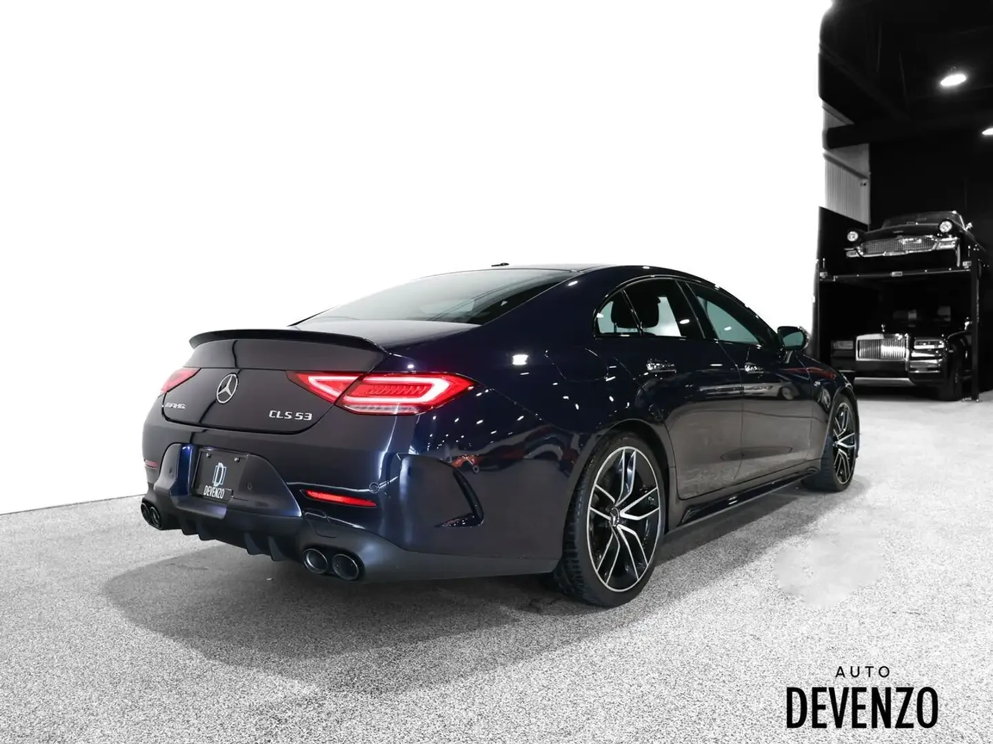 Mercedes-Benz CLS 53 AMG Distronic* Обдух* HUD* Burmester* 360* Full* AirM, снимка 4 - Автомобили и джипове - 55833890