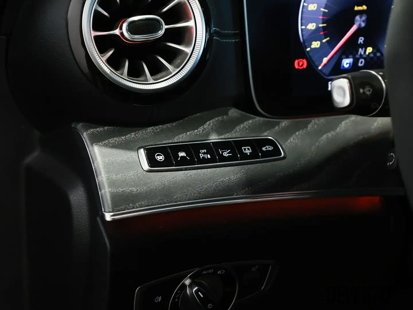 Mercedes-Benz CLS 53 AMG Distronic* Обдух* HUD* Burmester* 360* Full* AirM, снимка 14 - Автомобили и джипове - 55833890