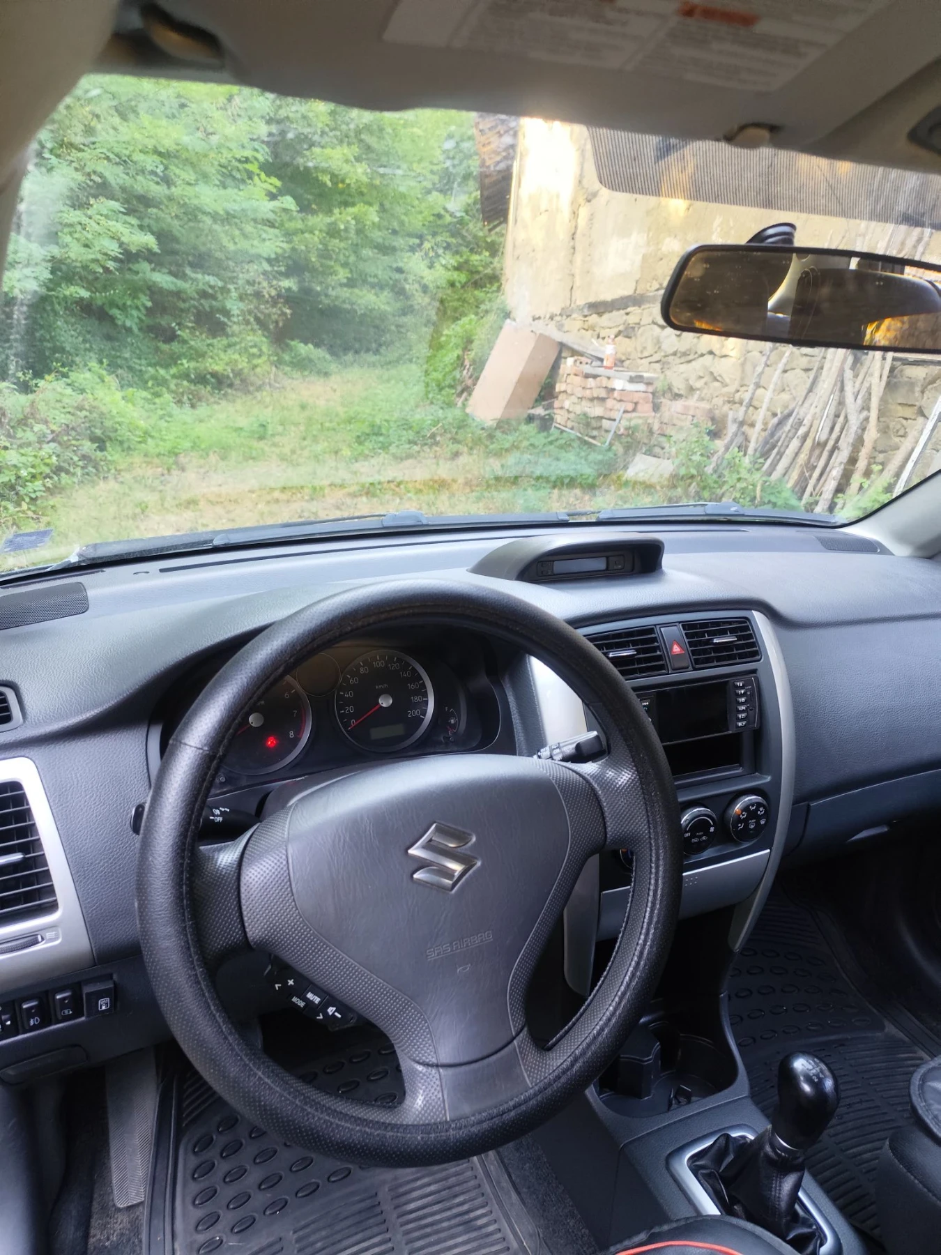 Suzuki Liana | Mobile.bg � ����������� 7