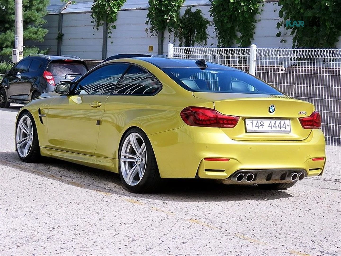BMW M4 HUD* 360* КОЖА* НАВИ* КАРБОН, снимка 4 - Автомобили и джипове - 56168638