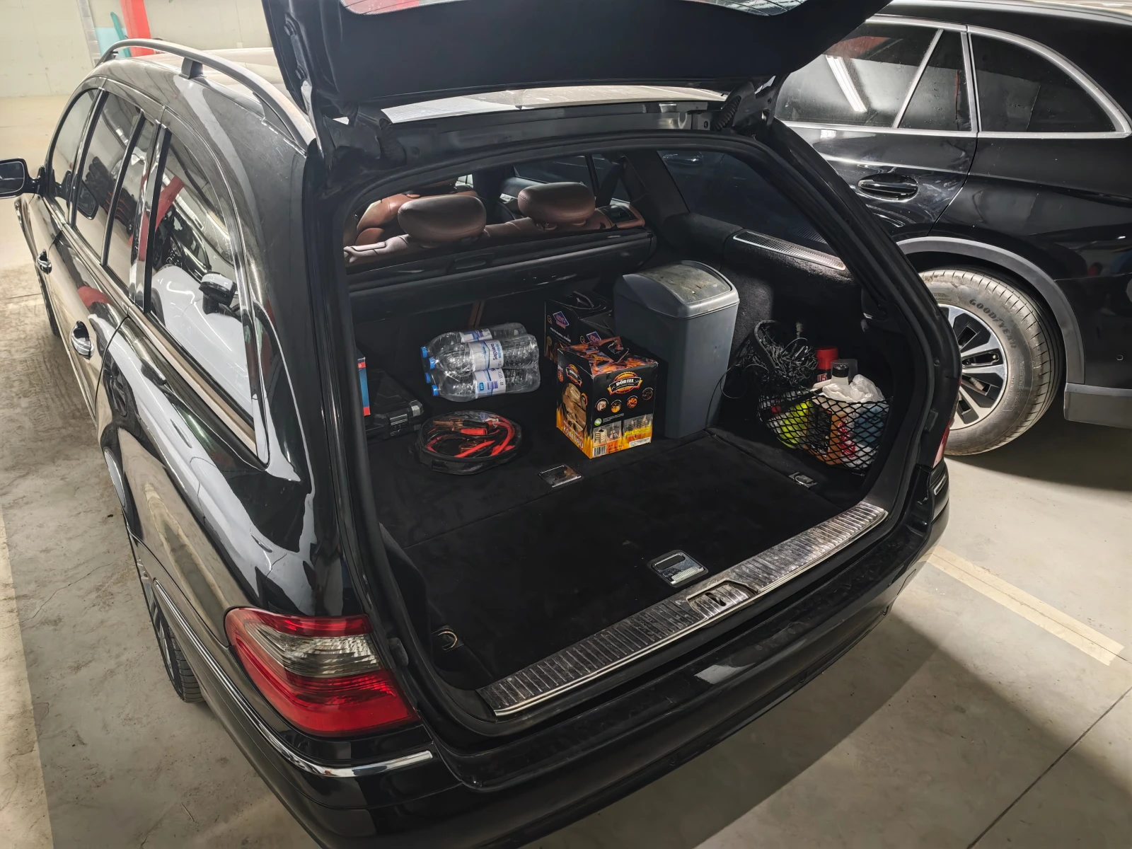 Mercedes-Benz E 320, снимка 2 - Автомобили и джипове - 56182537