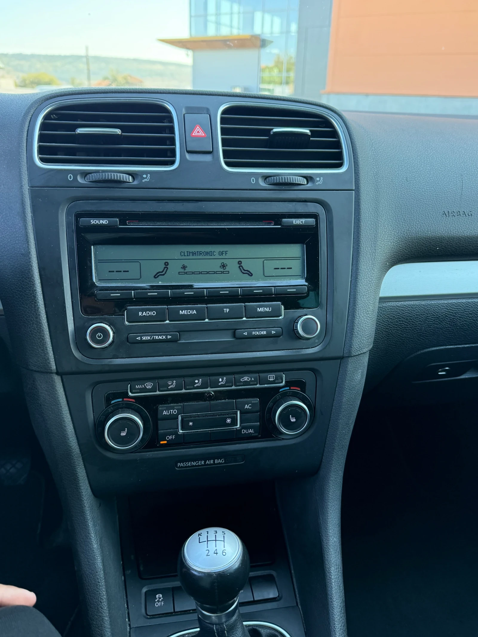 VW Golf Golf VI TSI Turbo, снимка 11 - Автомобили и джипове - 56339315