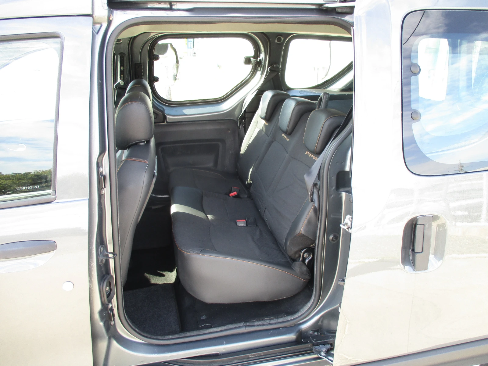 Dacia Dokker 1.5/�����/90��./STEPWAY/���� ����/ | Mobile.bg � ����������� 11