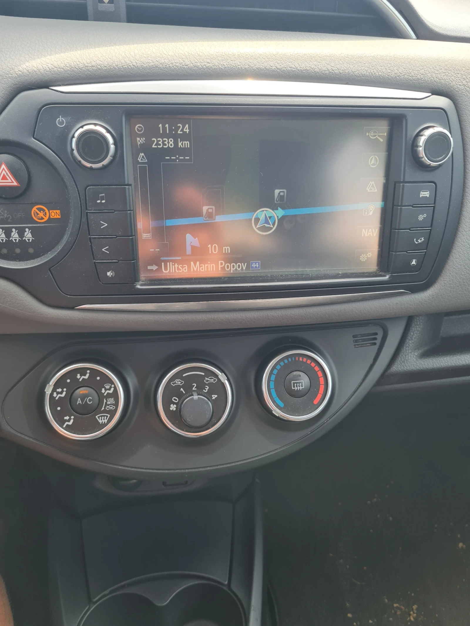 Toyota Yaris 1.4 D4D 90�.�. 2015�. ������ + ���������  | Mobile.bg � ����������� 15