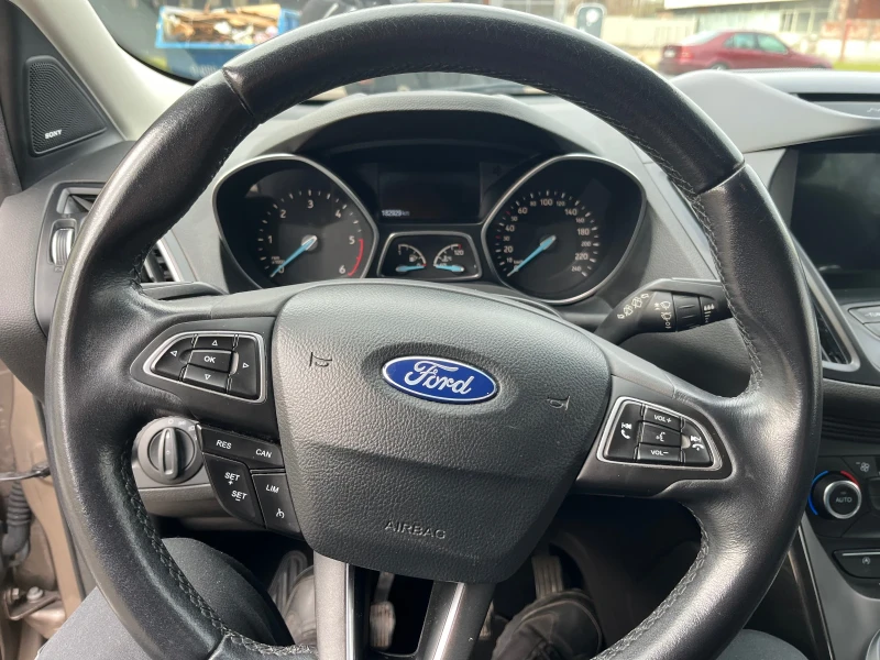 Ford Kuga, снимка 6 - Автомобили и джипове - 48926998