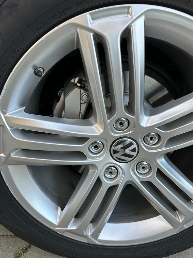 VW Touareg TDI, снимка 10 - Автомобили и джипове - 53398446