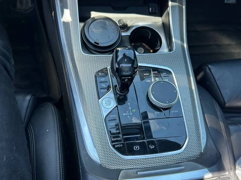 BMW X5 * xDrive40i * ЛАЗЕРИ * HUD * 360 * 2 КЛЮЧА, снимка 14 - Автомобили и джипове - 55735718