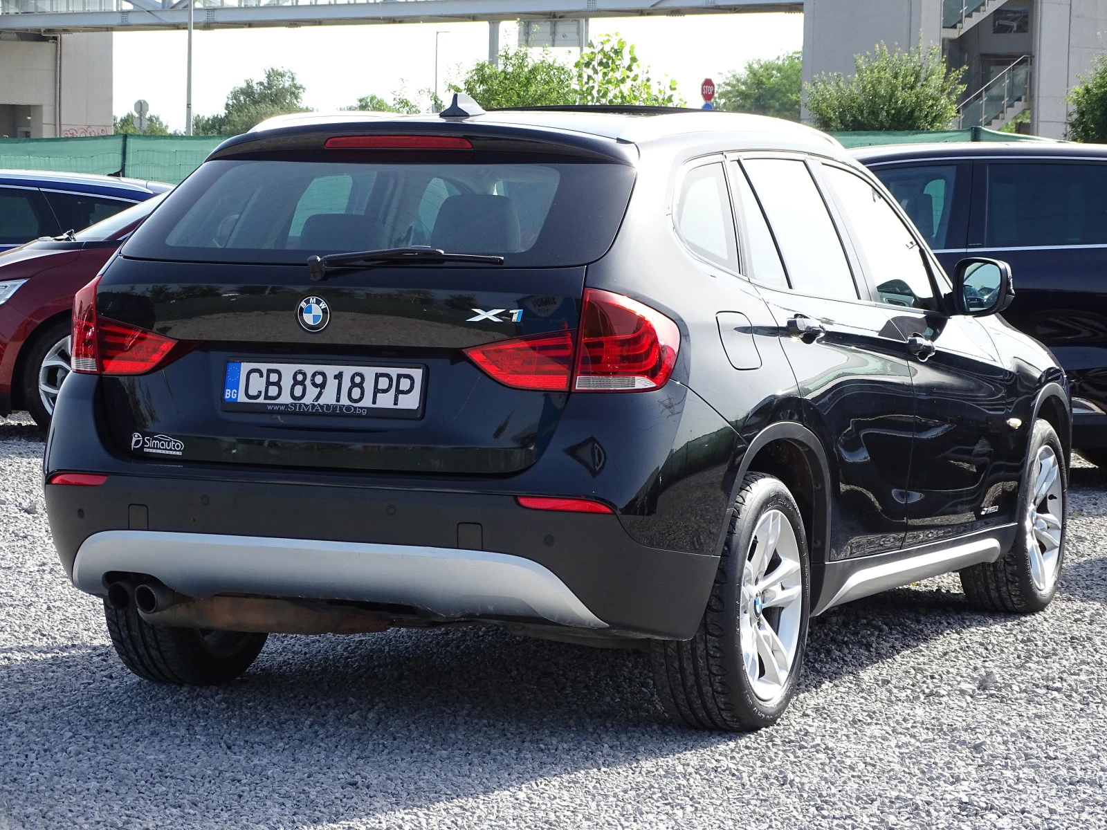 BMW X1 FACELIFT 2.0XI ПАНОРАМА, АВТОМАТИК, НАВИГАЦИЯ, КОЖ - изображение 2