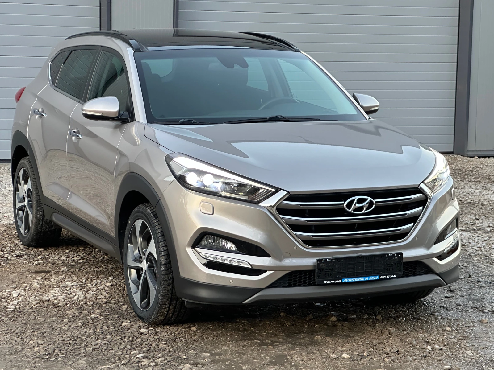 Hyundai Tucson 2.0DIZEL* Avtomat* FULL* PANORAMA* 4X4 - изображение 3