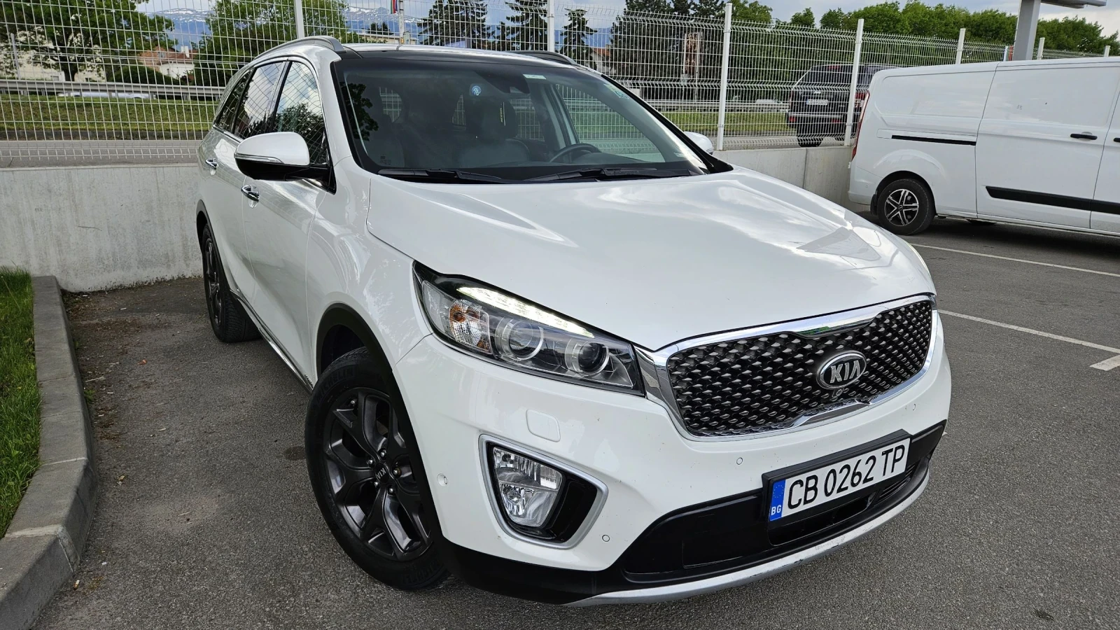 Kia Sorento 2.2 CRDI 4x4 - изображение 2