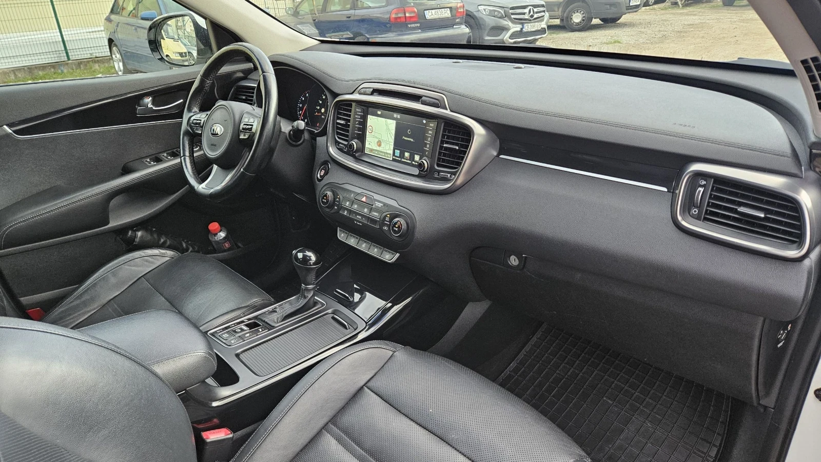 Kia Sorento 2.2 CRDI 4x4 - изображение 8