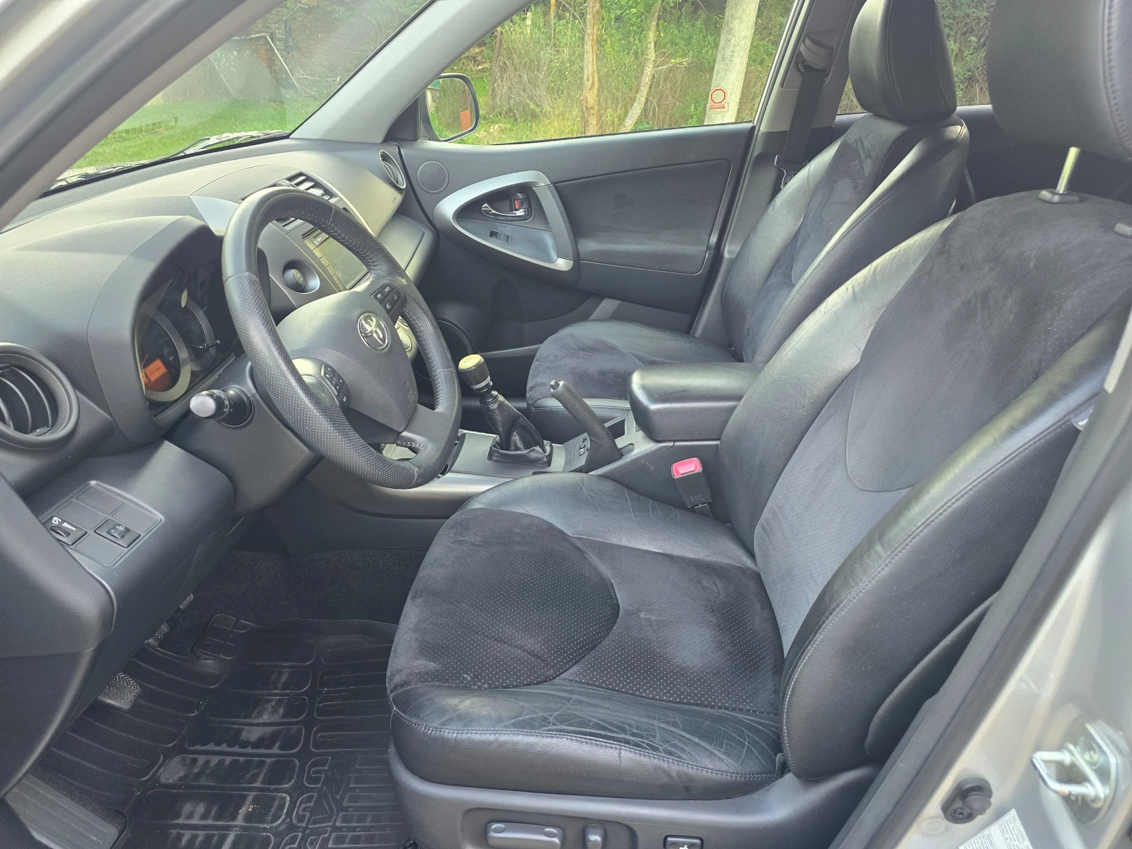 Toyota Rav4  - изображение 7