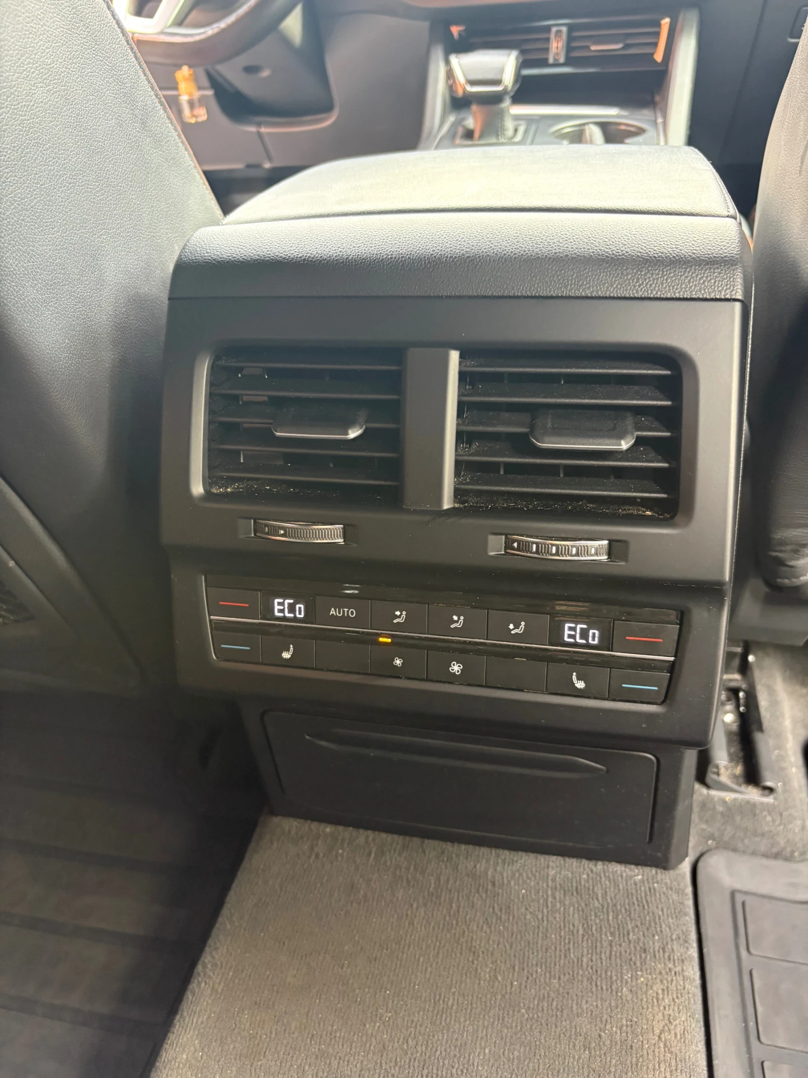 VW Touareg 3.0 TDI | Mobile.bg   11