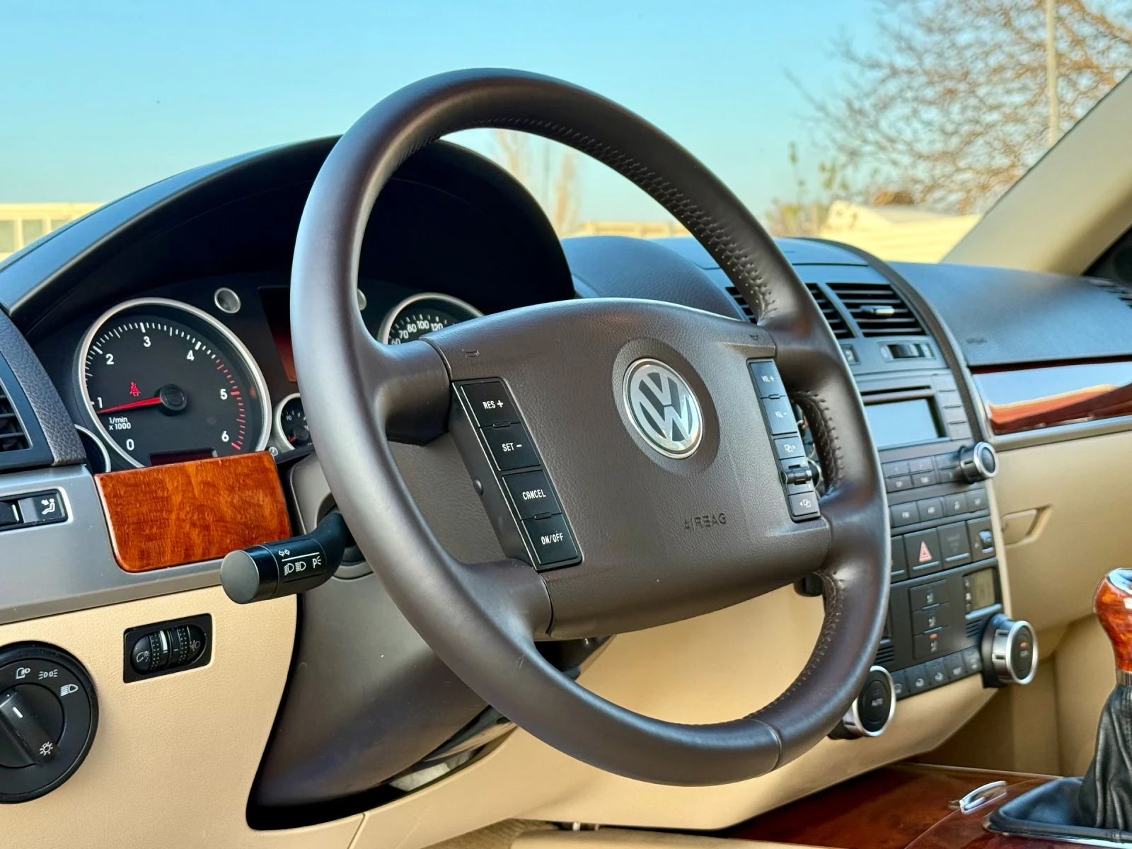 VW Touareg TDI* R5* Xenon* PDC | Mobile.bg � ����������� 12