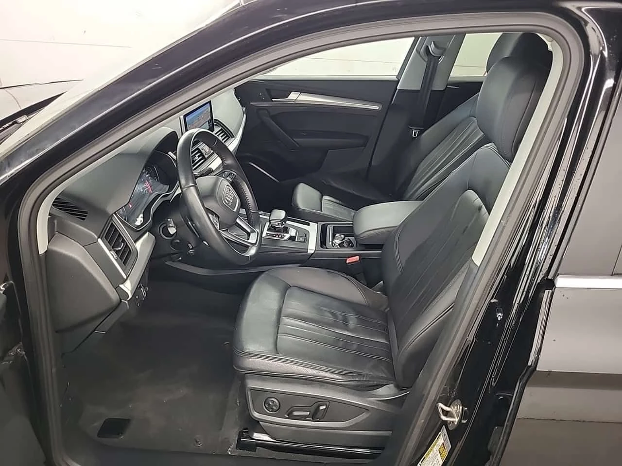 Audi Q5 * PROGRESSIV * CARFAX * ЦЕНА ДО БГ, снимка 6 - Автомобили и джипове - 53770308