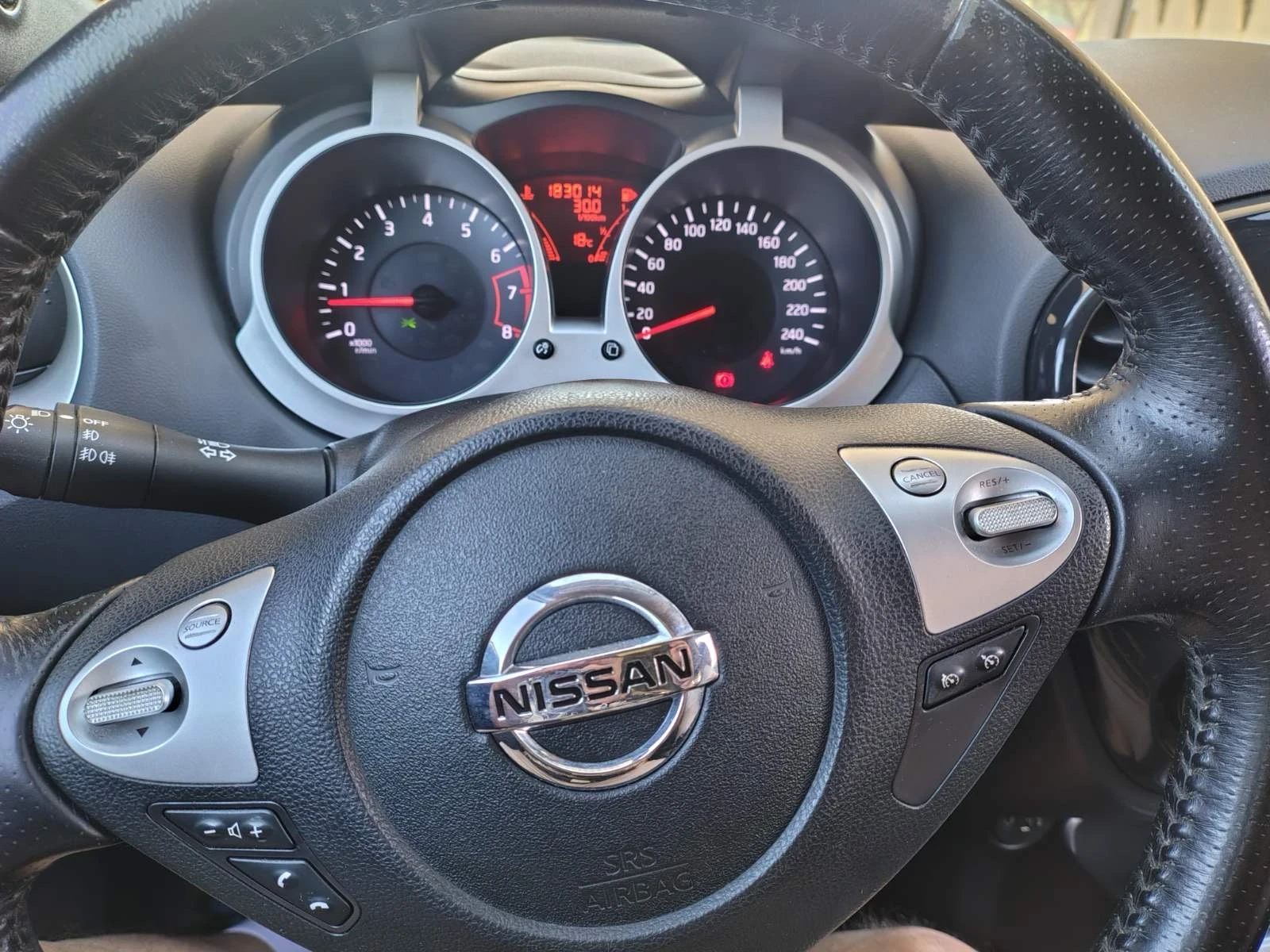 Nissan Juke 190 коня бензин Нов Внос от Швейцария Фул екстри!, снимка 10 - Автомобили и джипове - 54482403