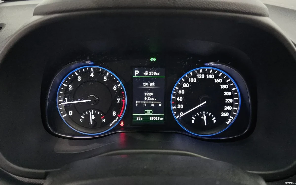 Hyundai Kona PREMIUM/HUD/ПОДГРЕВ/ОБДУХВАНЕ, снимка 8 - Автомобили и джипове - 54911960