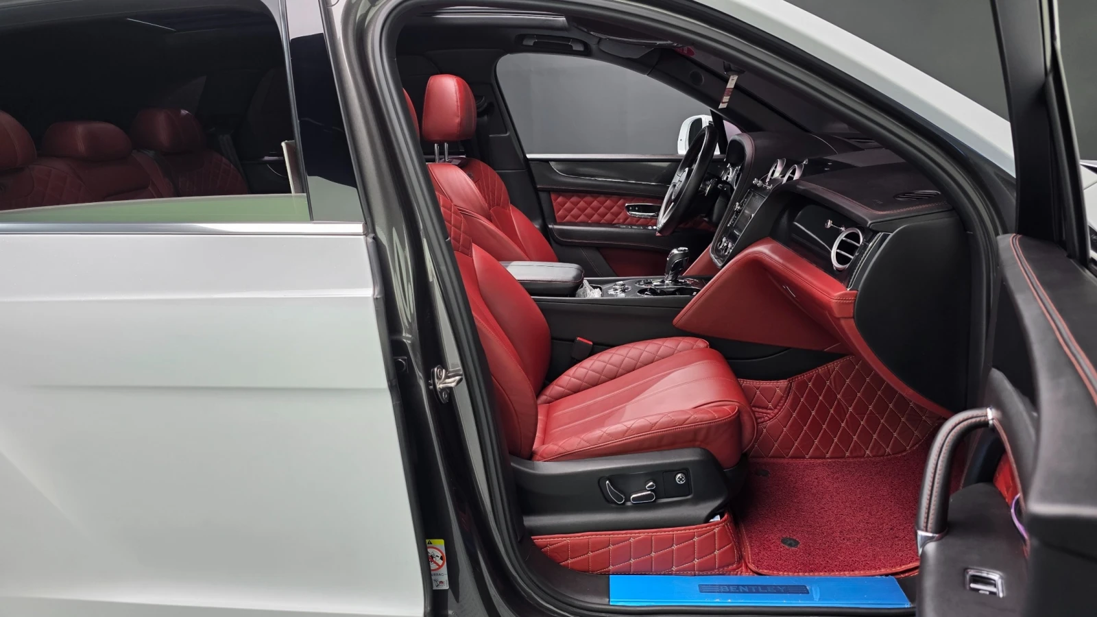 Bentley Bentayga * FULLY LOADED*  | Mobile.bg � ����������� 9