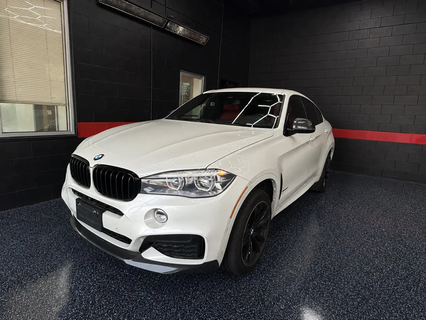 BMW X6 M* SPORT* ДИГИТАЛНО* ТАБЛО* HARMON* KARDON* КАМЕРА, снимка 3 - Автомобили и джипове - 55751309