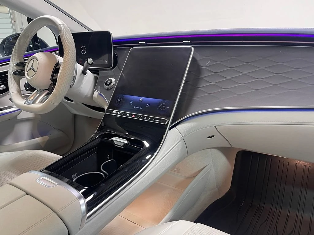 Mercedes-Benz EQE AMG 53/360/МАСАЖИ/ПРЕДСТАВИТЕЛСТВО НА MERCEDES, снимка 9 - Автомобили и джипове - 56131921