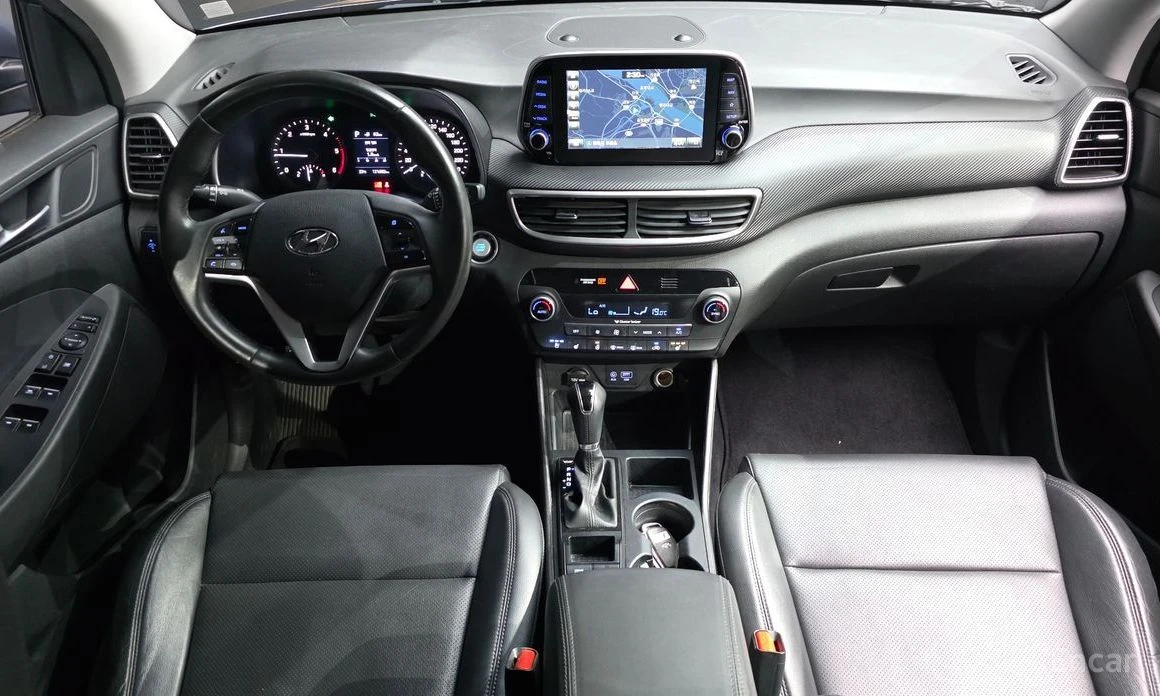 Hyundai Tucson, снимка 7 - Автомобили и джипове - 56514961