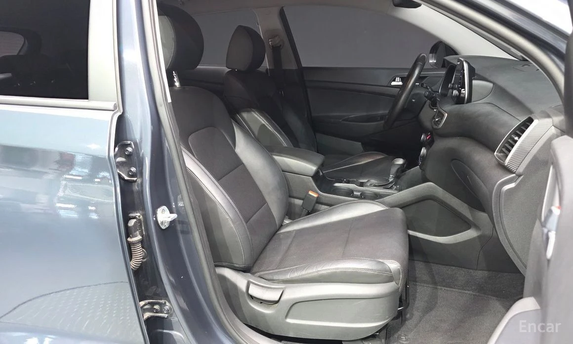 Hyundai Tucson, снимка 11 - Автомобили и джипове - 56514961