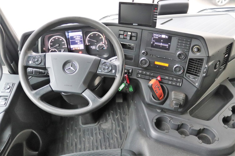 Mercedes-Benz Antos T&#220;V 2540 ADR, снимка 11 - Камиони - 44011213