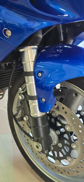 Triumph Daytona 955 i 9000 км ! Лизинг !, снимка 12
