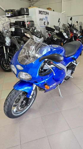 Triumph Daytona 955 i 9000 км ! Лизинг !, снимка 2